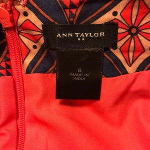 Gorgeous Lined Ann Taylor Pencil Skirt - Sz 6